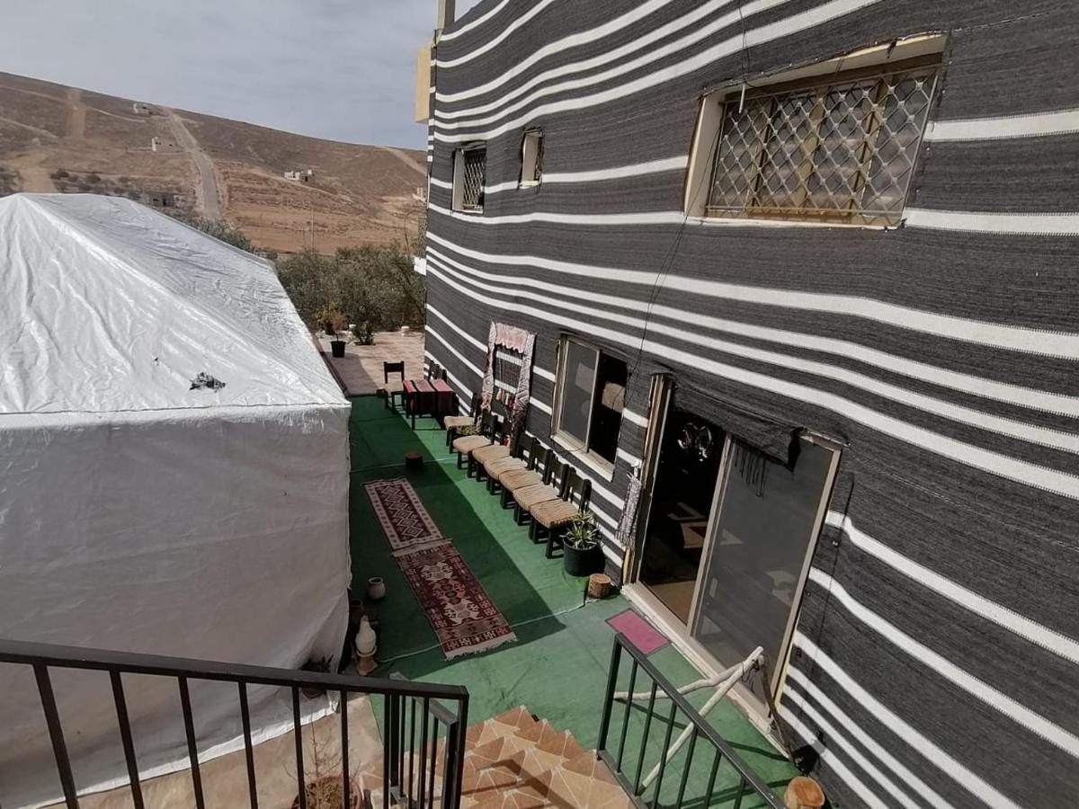 Farmer Stay Hostel Wadi Musa Exterior photo